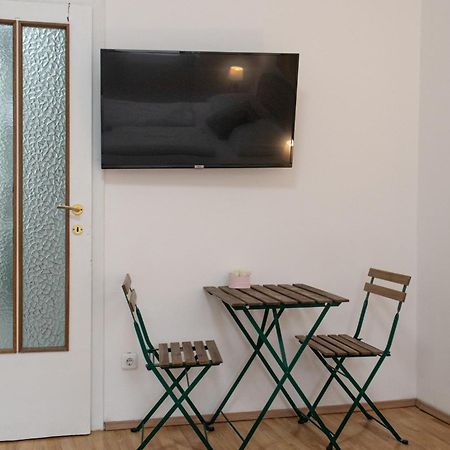 Budget City Stay - Near Wiener Stadthalle Ideal For Longstays المظهر الخارجي الصورة